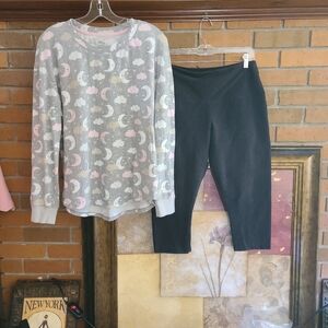 Gray and Pink Moon Secret Treasures Top LG, with Black Lysse Capris XL
